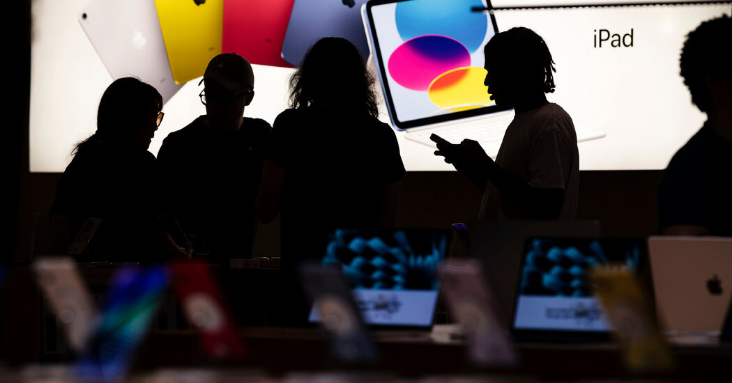 Apple’s New iPad Ad Leaves Its Creative Audience Feeling … Flat