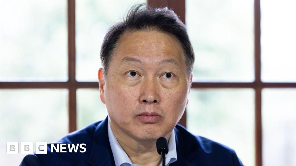 S Korea tycoon Chey Tae-won to pay $1bn in record divorce ruling
