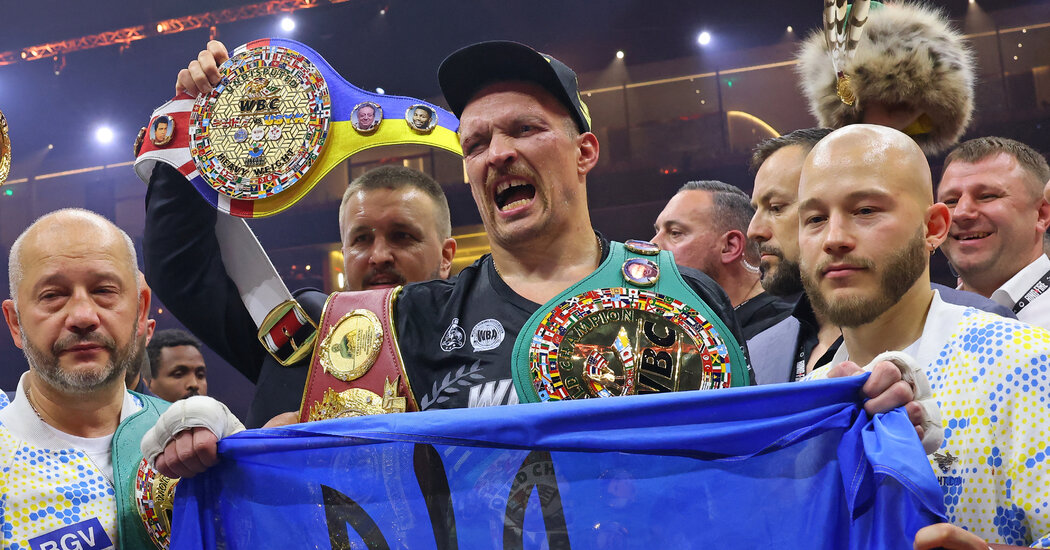 Ukraine’s Oleksandr Usyk Becomes World’s Undisputed Heavyweight Champion
