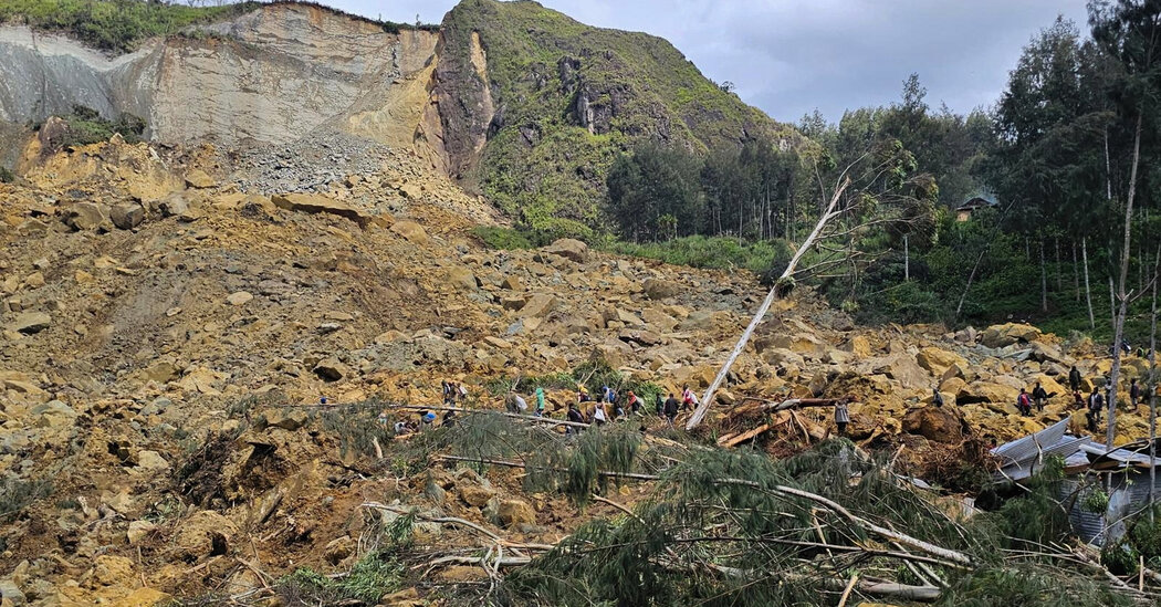 Hundreds Feared Dead in Papua New Guinea Landslide