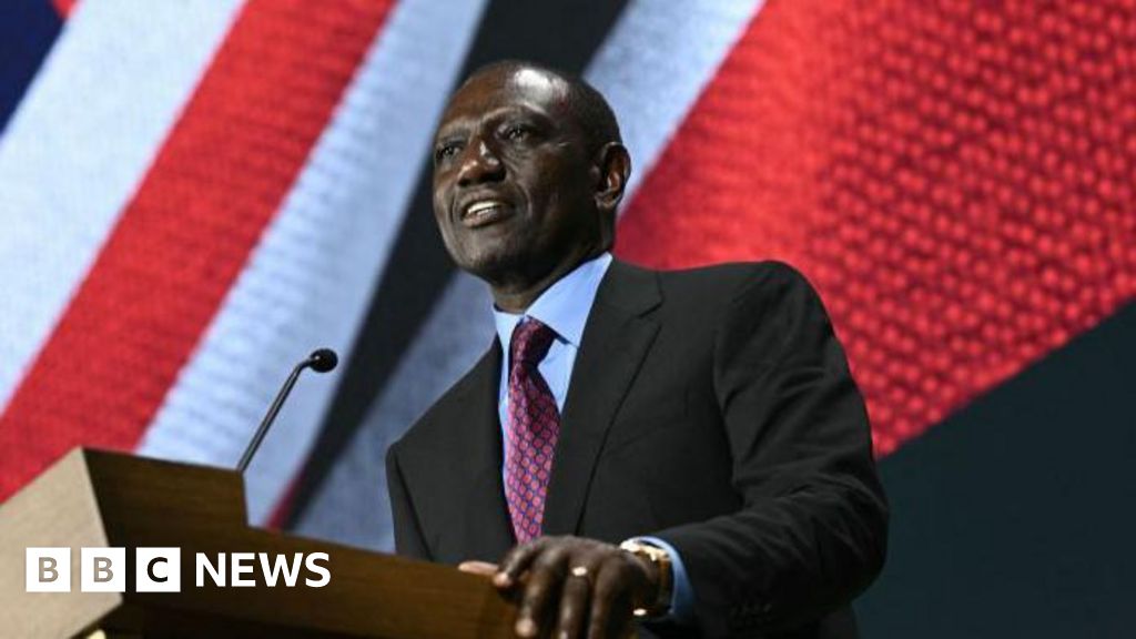 Kenyan president defends use of private jet on US trip