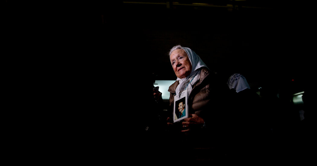 Nora Cortiñas, 94, a Founder of Argentina’s Mothers of the ‘Disappeared,’ Dies