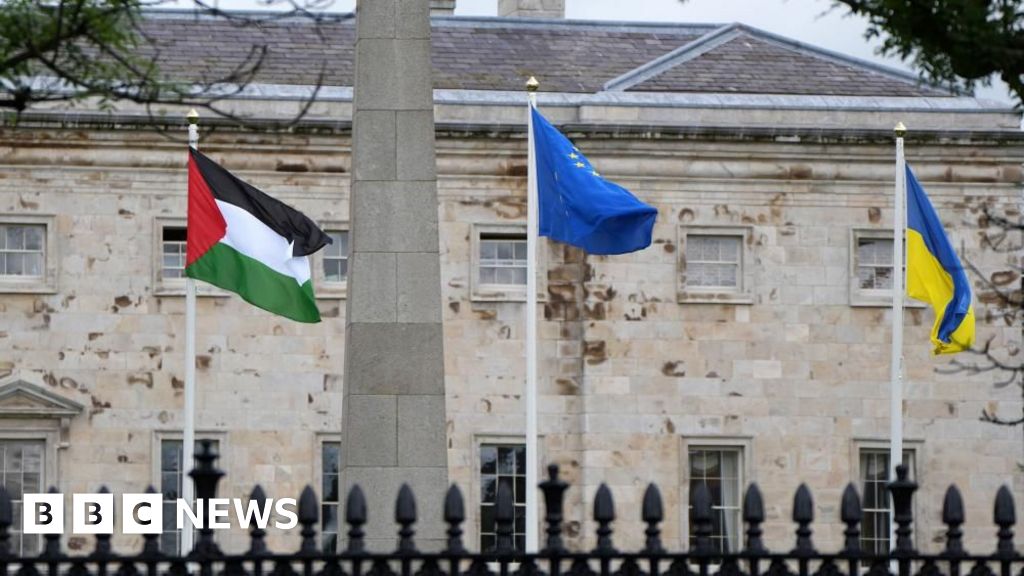 Spain, Ireland and Norway formally recognise Palestinian state