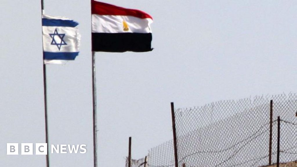 Egyptian soldier shot dead in border incident with Israel