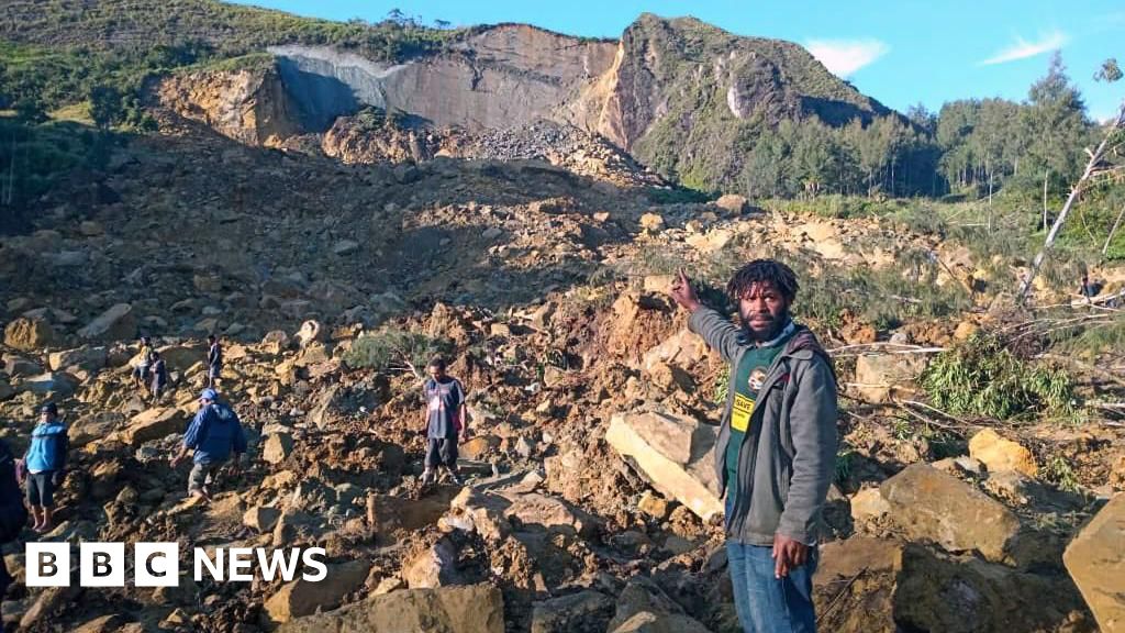 Many feared dead in massive landslide