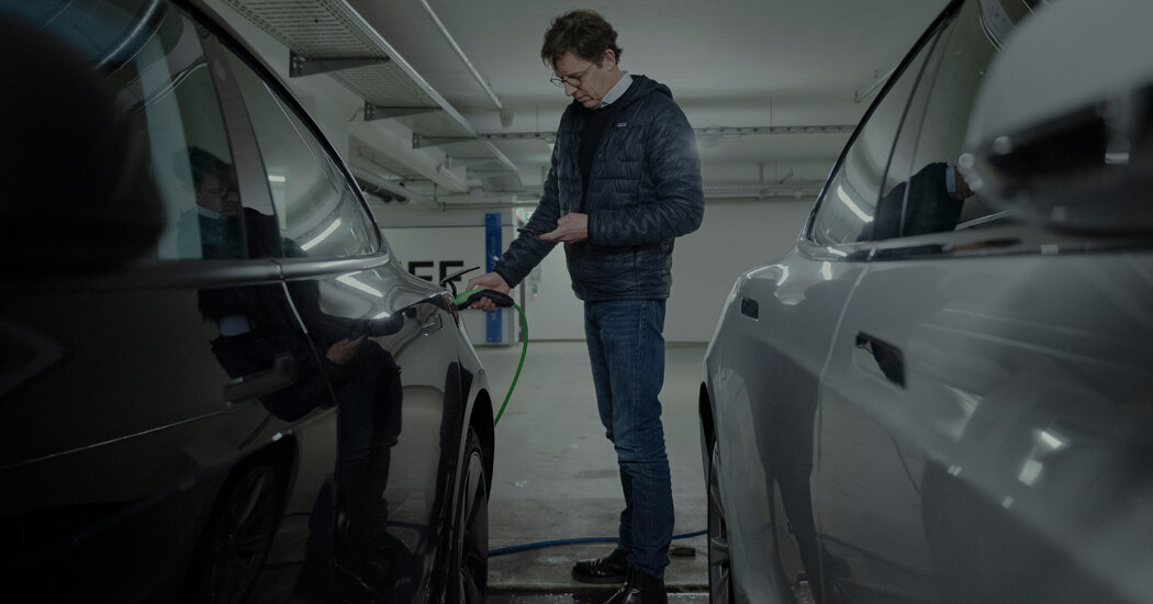 How Electric Car Batteries Might Aid the Grid (and Win Over Drivers)