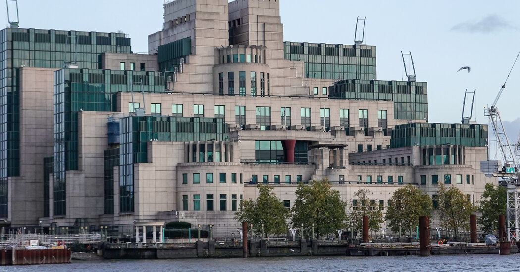 China Claims Britain’s MI6 Recruited Chinese Couple as Spies