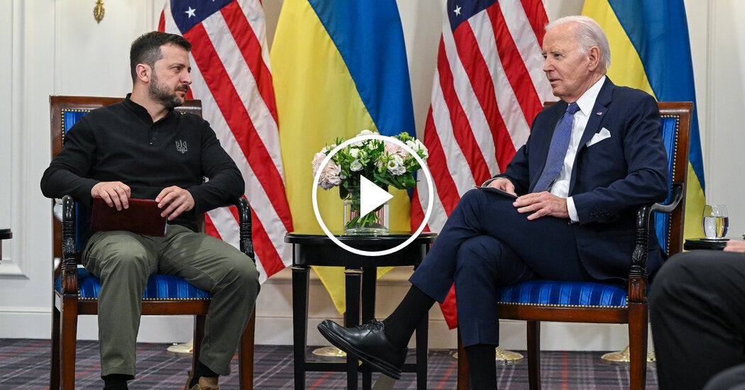 Biden Apologizes to Zelensky for Delayed Military Assistance