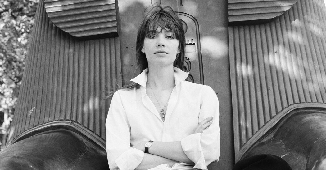 Françoise Hardy, the Ultimate Symbol of ‘French Girl’ Style