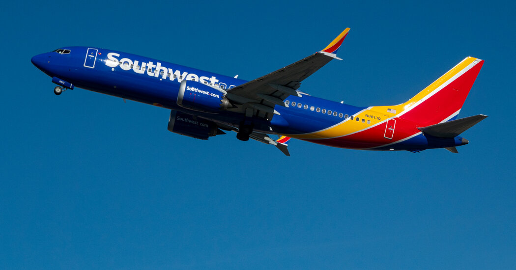 U.S. Investigating ‘Dutch Roll’ That Damaged a Boeing 737 During Flight