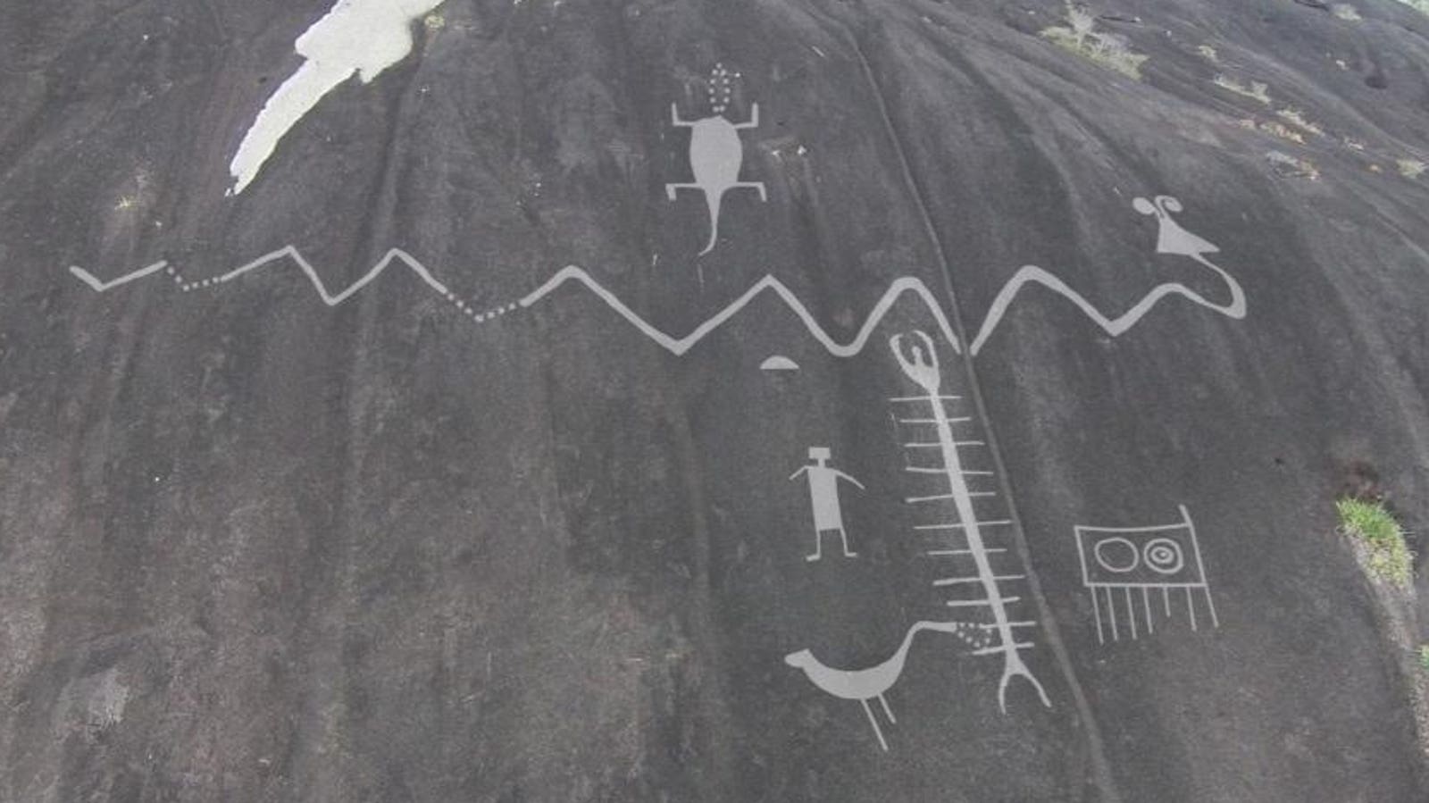 Rock Art Spanning 130 Feet Could Be Largest Prehistoric Drawing Found