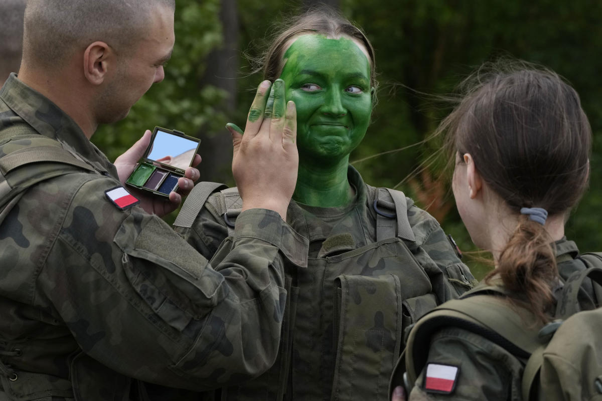 Poland rolls out 'Holidays with the Army' in a recruitment drive with Russia in mind