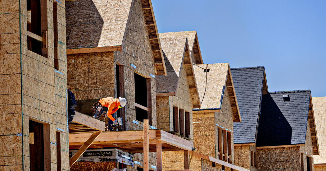 New Home Construction Slows as Mortgage Rates Remain High