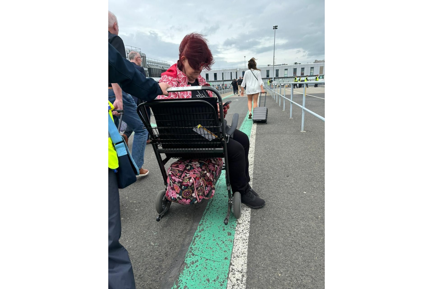 Wheelchair user left on tarmac after EasyJet flight leaves without her