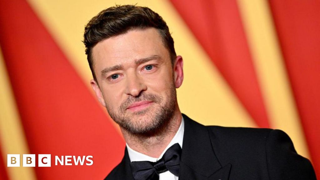 Justin Timberlake admits 'tough week' after arrest