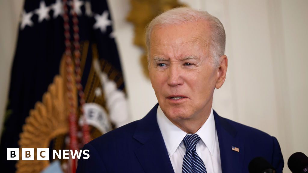 Poll shows growing voter concern over Biden's age after debate