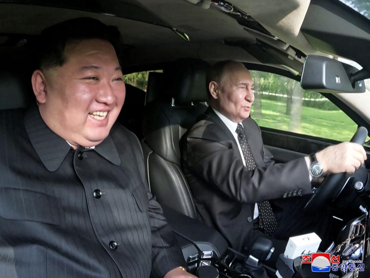 Vladimir Putin gifted North Korean leader Kim Jong Un a 2nd luxury armored limo — check it out