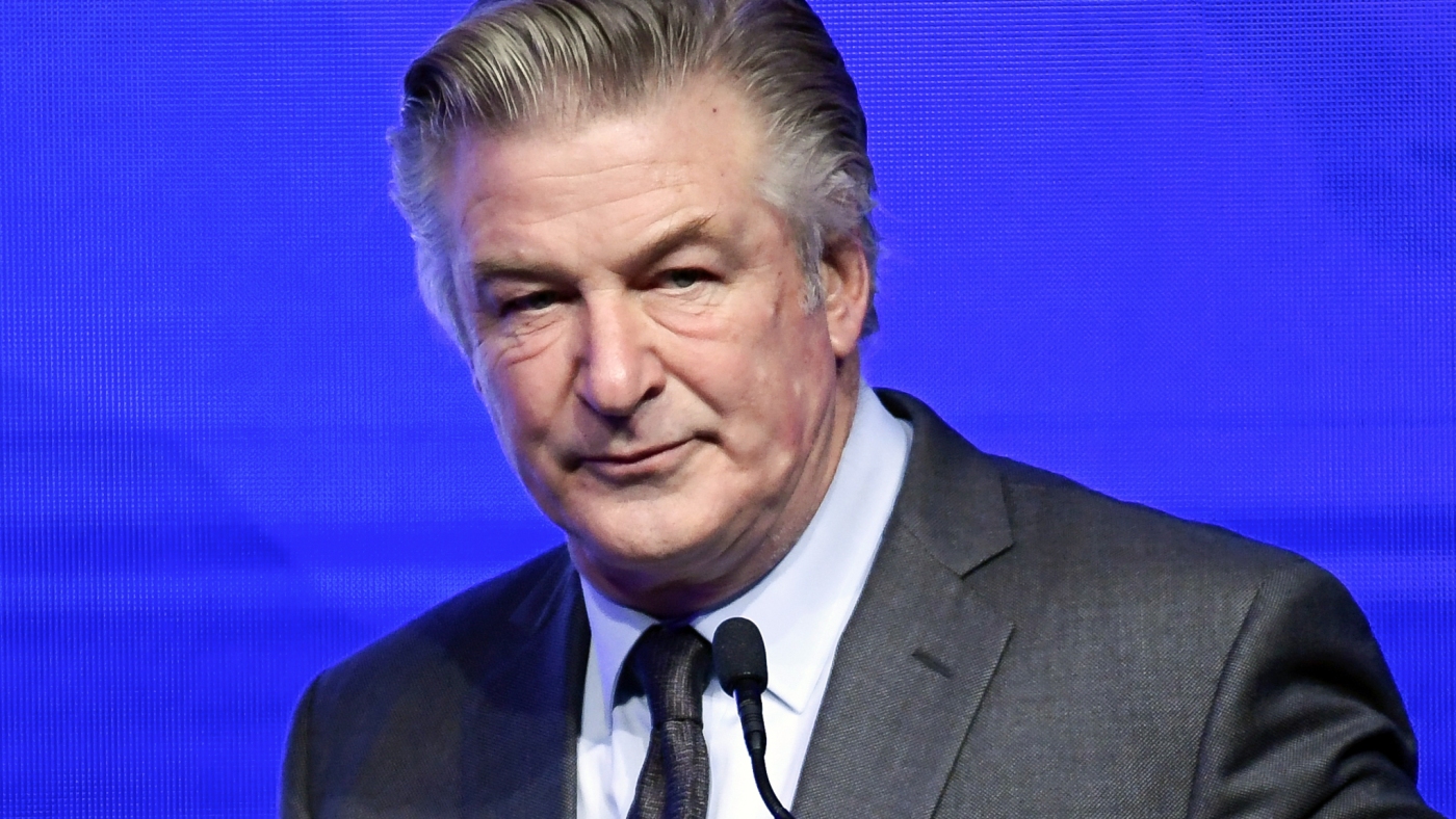 Alec Baldwin’s case on track for trial in July as judge denies request to dismiss : NPR