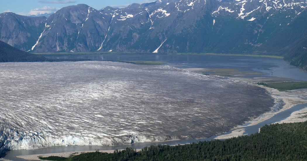 Alaska’s Juneau Ice Field Is Melting at an ‘Incredibly Worrying’ Pace, Scientists Say