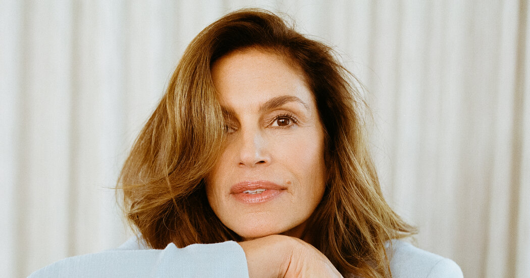 How Cindy Crawford Invented the Modern Playbook by Which the Current Generation of Models Flourish