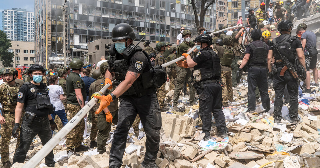 A Children’s Hospital in Ukraine Becomes a Scene of Destruction