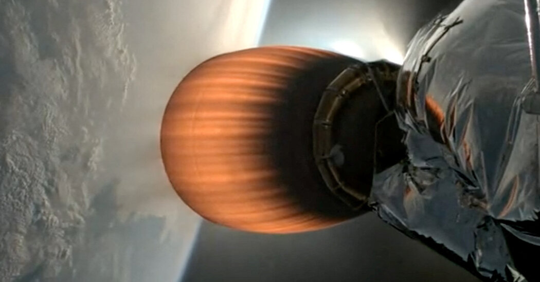 SpaceX Rocket Fails, Breaking Apart in Orbit