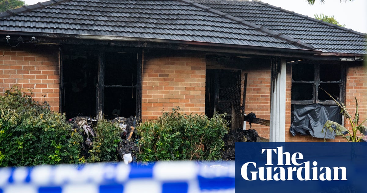 Hero neighbour ‘heartbroken’ about death of three children in Sydney fire | Sydney