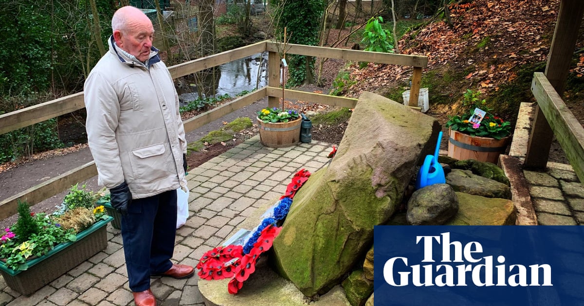 Sheffield war memorial caretaker hails ‘marvellous’ response after tools stolen | Sheffield