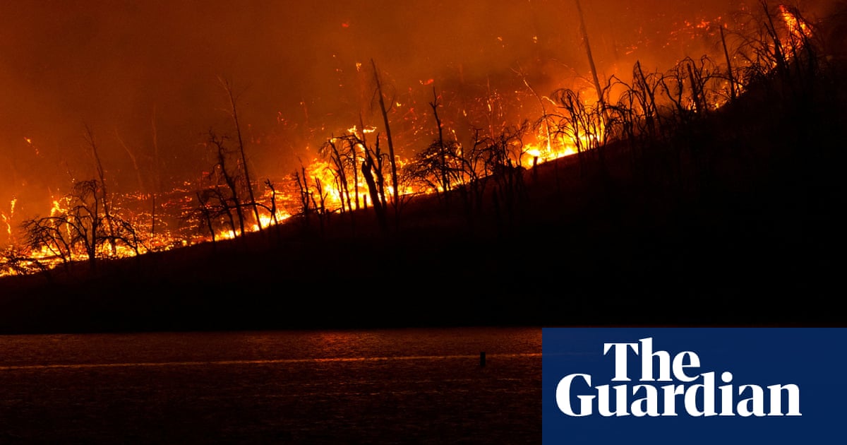 US government urged to declare wildfire smoke and extreme heat major disasters | Extreme heat