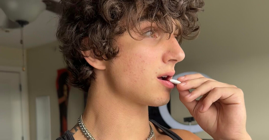 Gen Z Boys Are Chewing ‘Facial Fitness’ Gum for Their Jawlines. Should They?