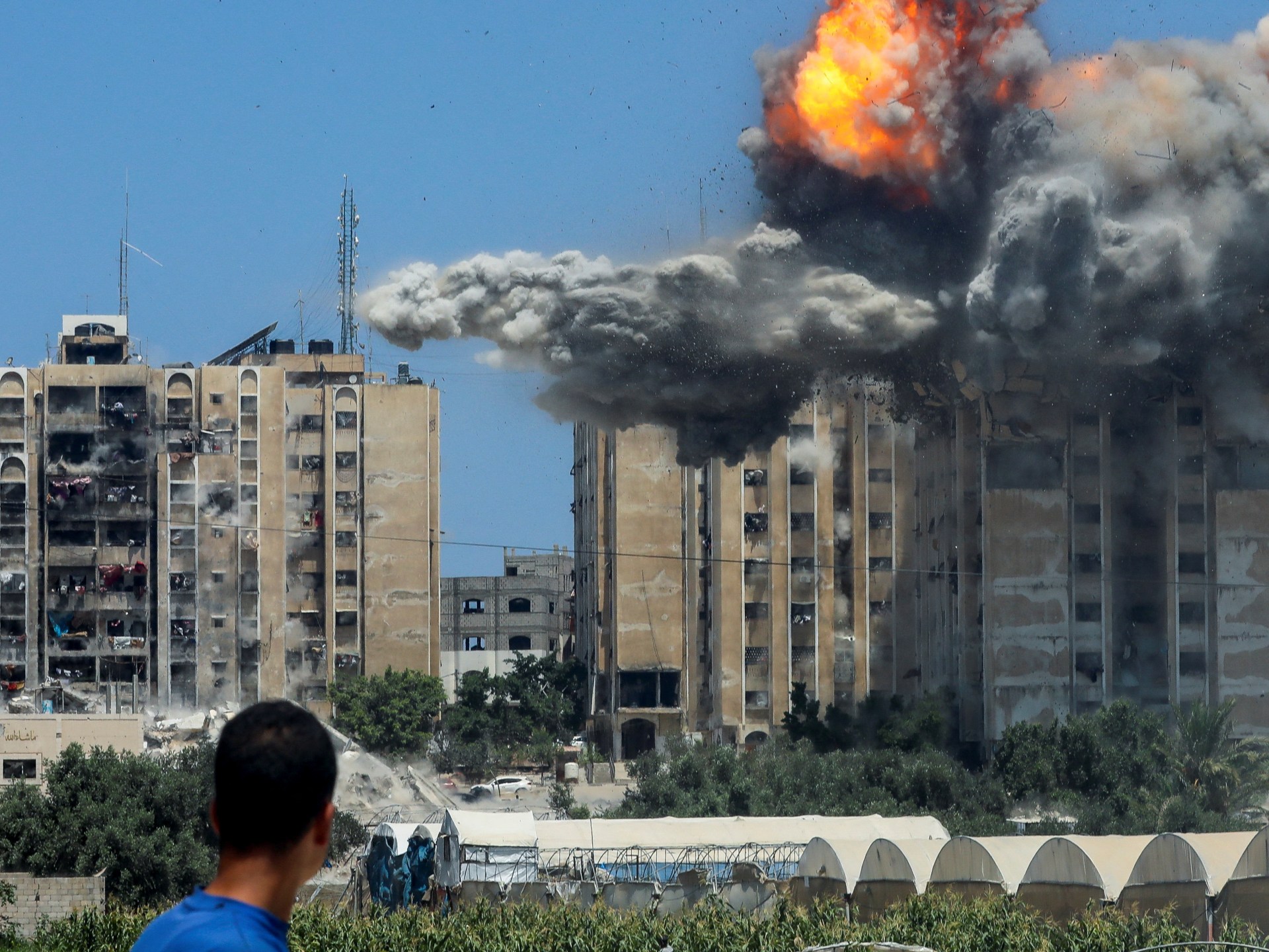 ‘Torn up bodies’: Israel intensifies bombing campaign in Gaza | Israel-Palestine conflict News