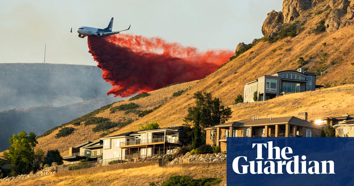 Firefighters battle blazes in Utah and California as blistering heat persists | Wildfires
