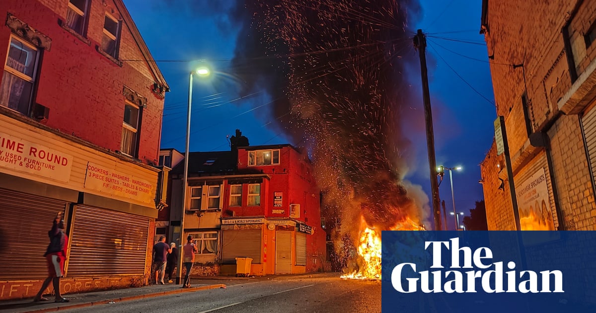 Police car turned over and vehicles set alight in disorder in Leeds | Leeds