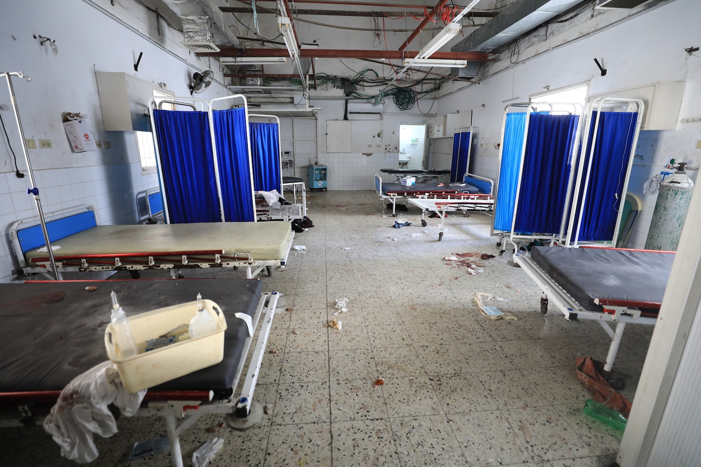 Gaza City hospitals close down in renewed fighting