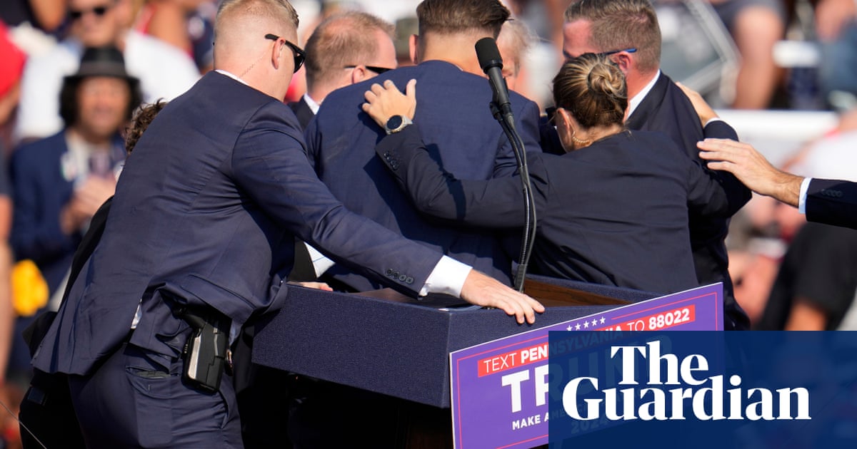 Ex-Secret Service agents say ‘massive realignment’ warranted after Trump rally shooting | Donald Trump Pennsylvania rally shooting