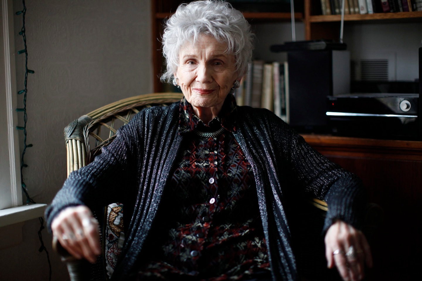 Alice Munro was a Canadian icon. Then came the abuse revelations.
