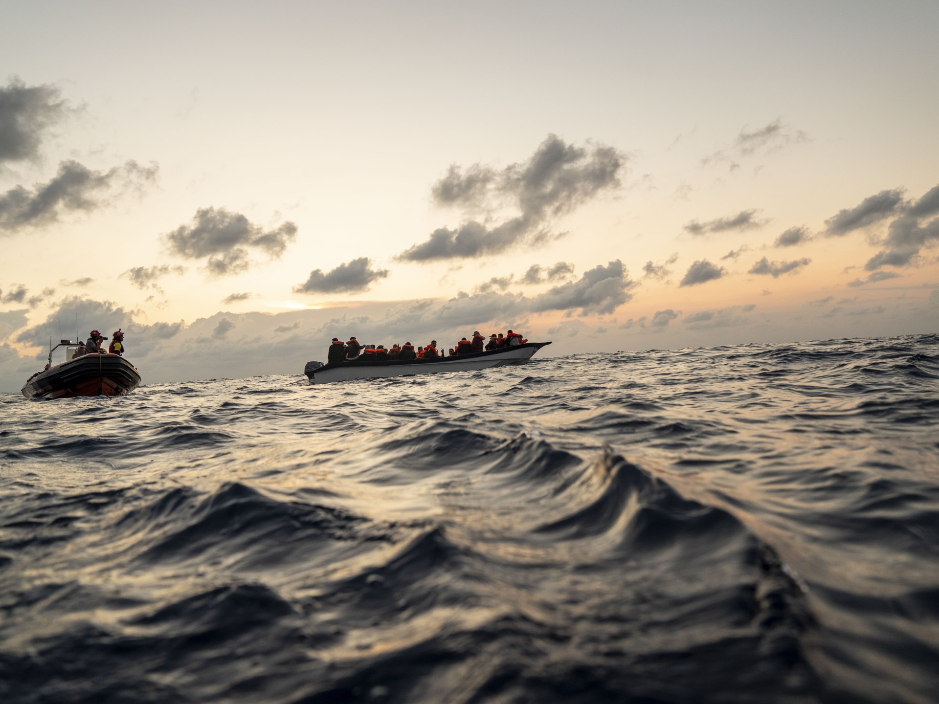 At least 15 killed, dozens missing after boat capsizes off Mauritania | Migration News