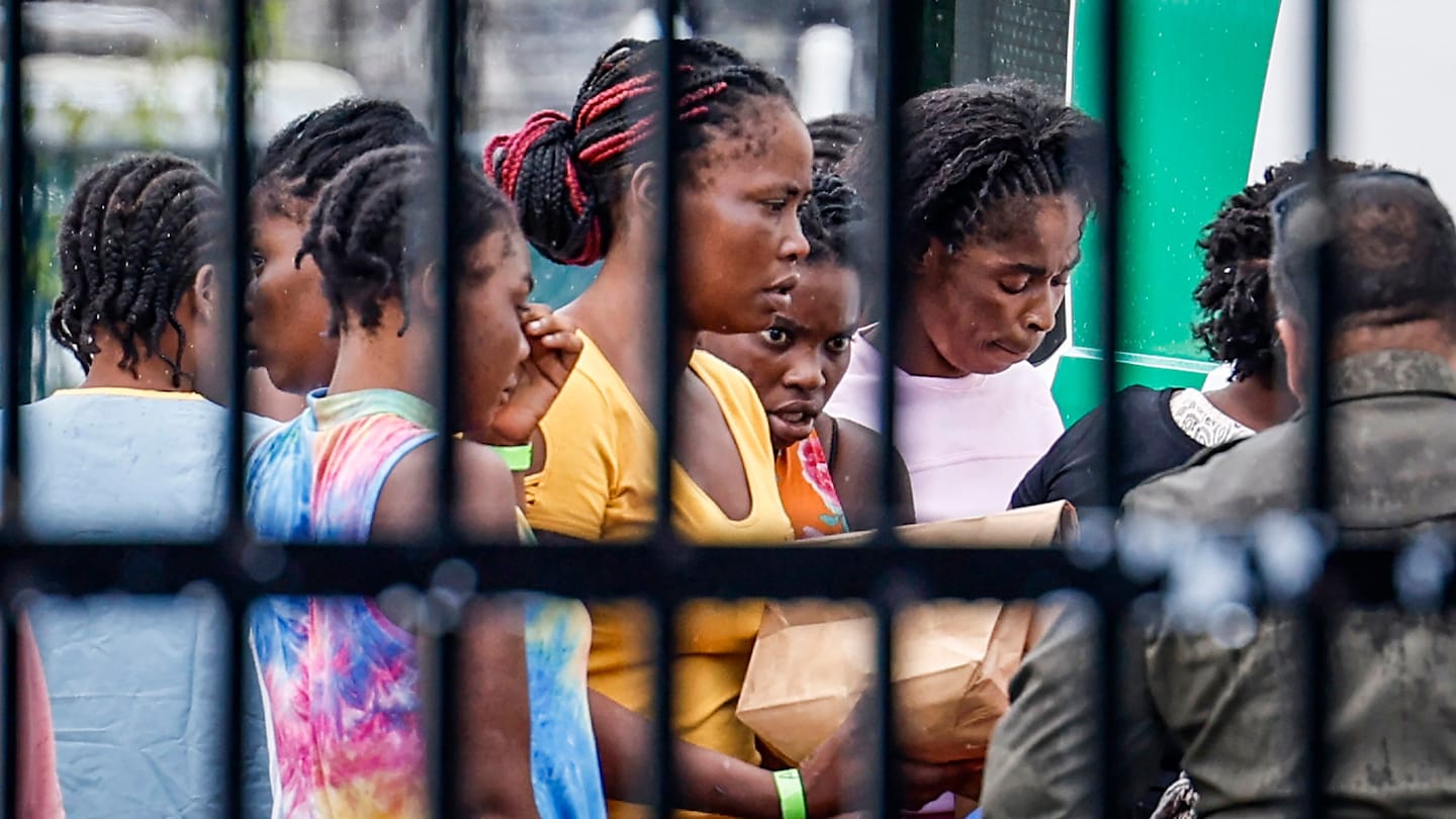 At least 40 Haitian migrants killed at sea