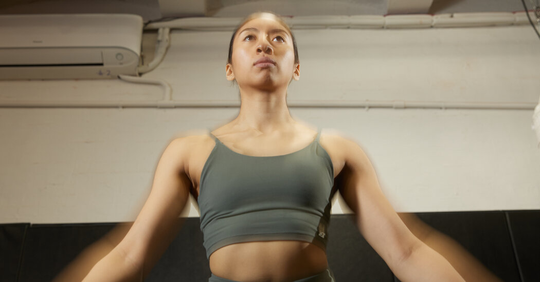 A 9-Minute Warm-Up Routine Before Your Workout