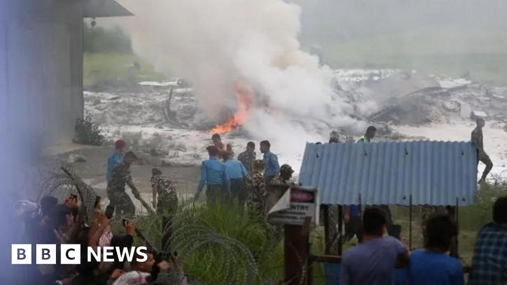 Pilot only survivor of Nepal plane crash