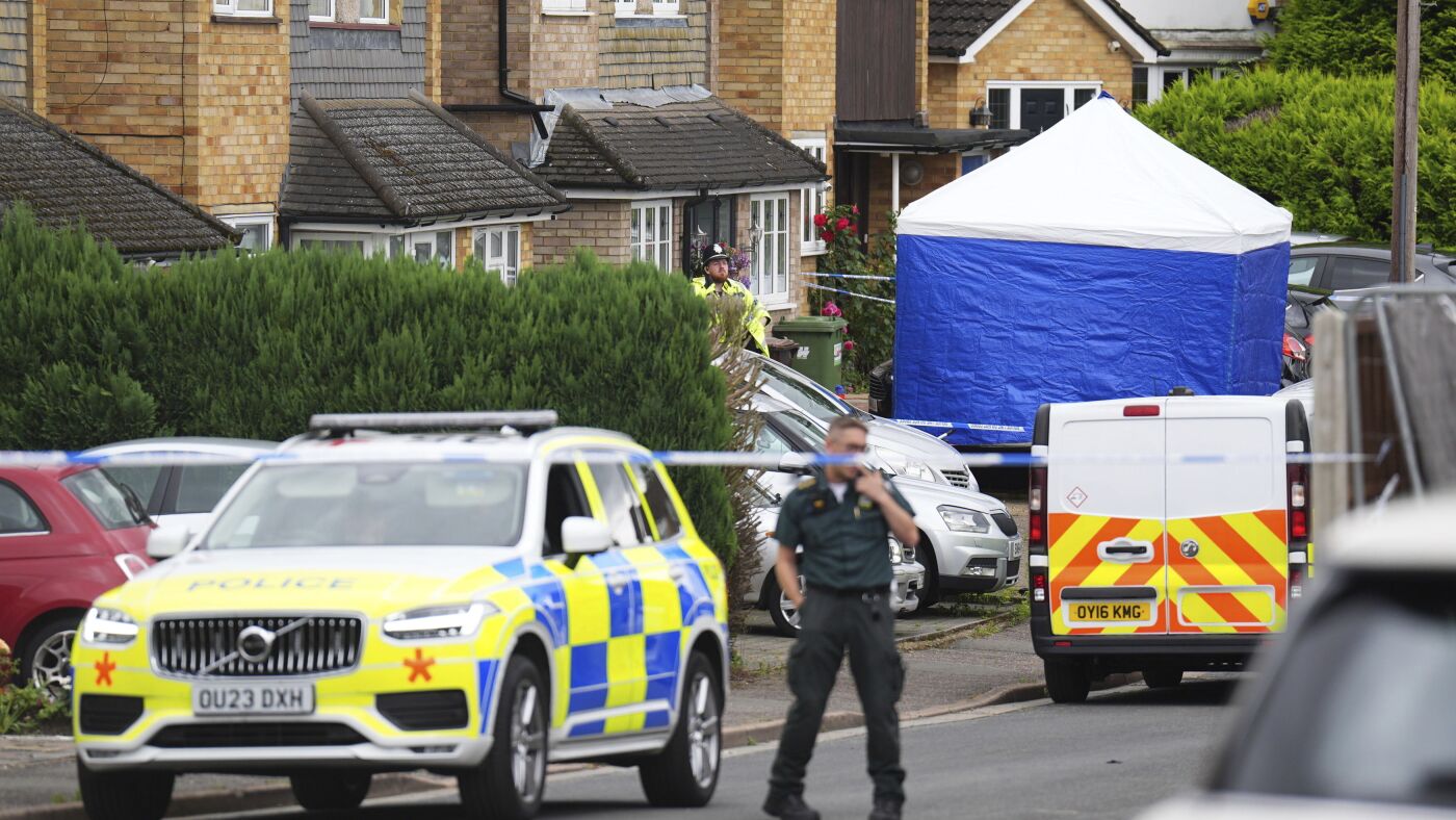 British police find suspect after killing of BBC commentator's wife and 2 daughters : NPR