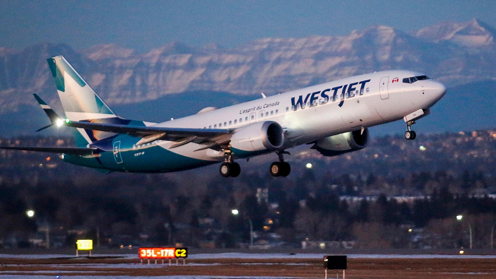 More WestJet flight cancellations as airline strike hits thousands of travelers