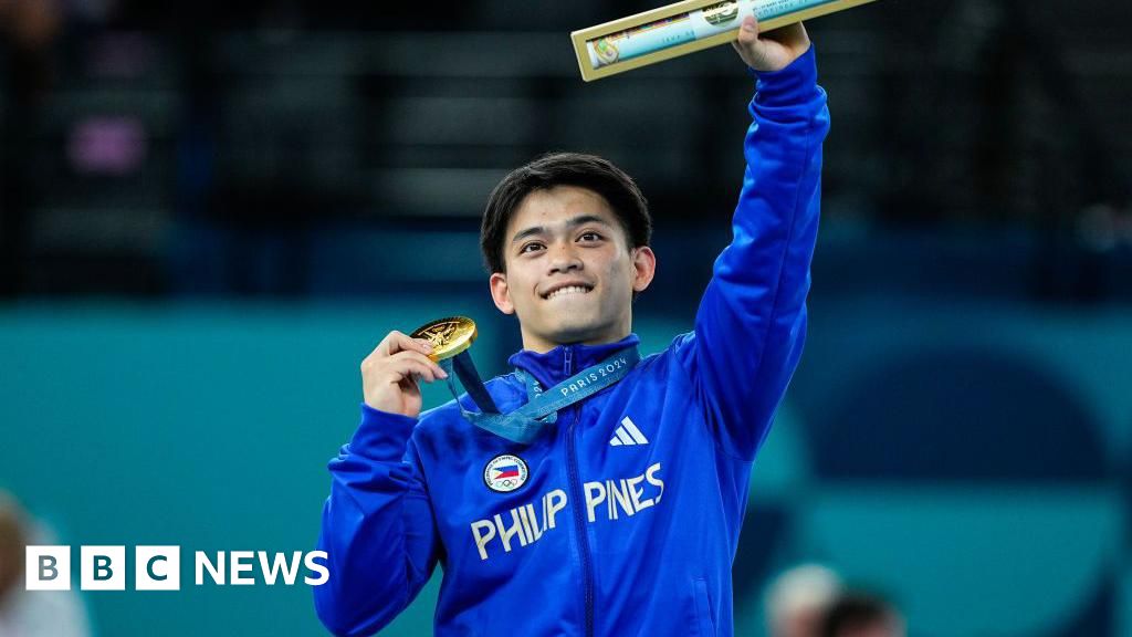 Cash, condo and ramen for Philippine gymnast