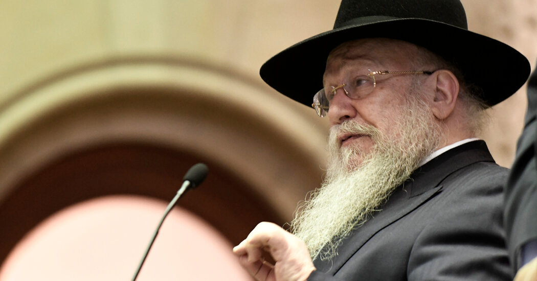 Rabbi Shmuel Butman, 81, a Brooklyn Voice of Ultra-Orthodox Jews, Is Dead