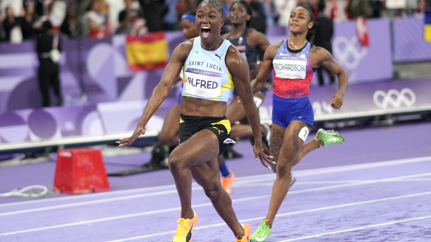 Julien Alfred stuns Sha'Carri Richardson, wins St. Lucia 1st Olympic gold : NPR