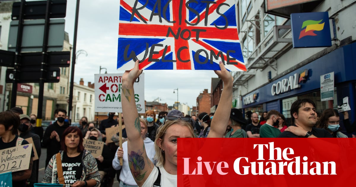 ‘Show of unity’ from communities and police ‘defeated challenges we’ve seen’ from far-right riots, says Met chief – live | UK news