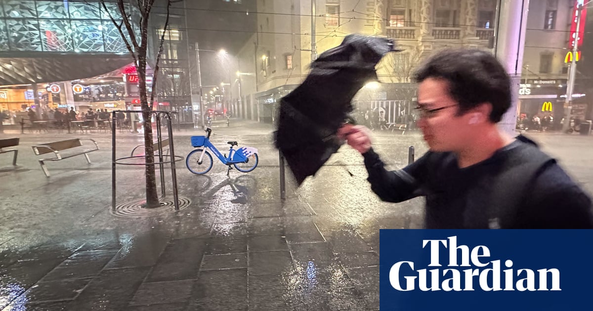 Australia’s south-east to face strong winds, storms and hail after unseasonal heat across country | Australia weather