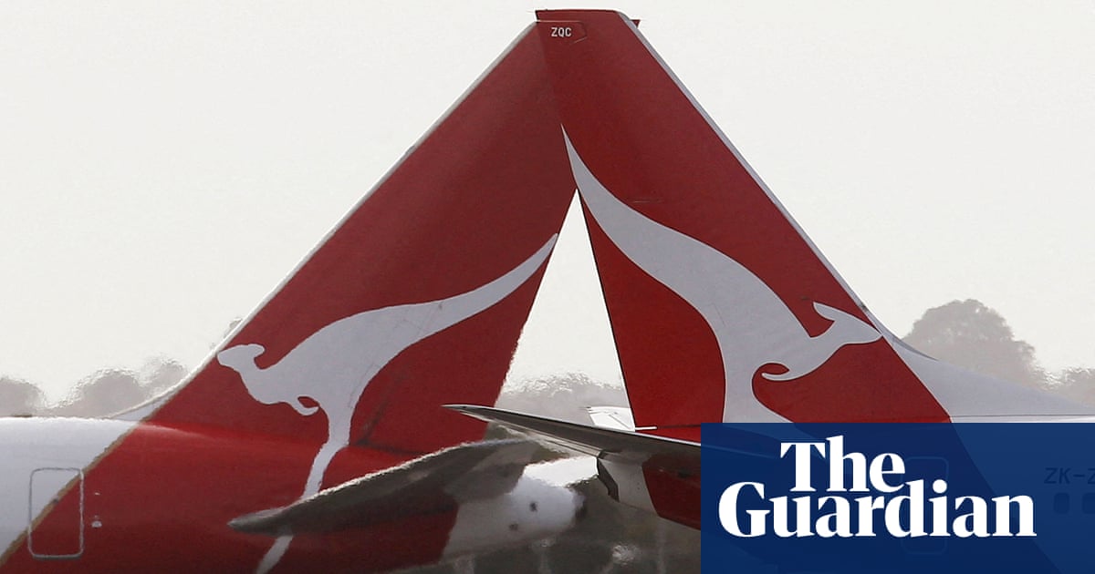 Qantas profit down 16% to $2.1bn as surging demand for cheap fares helps Jetstar | Qantas