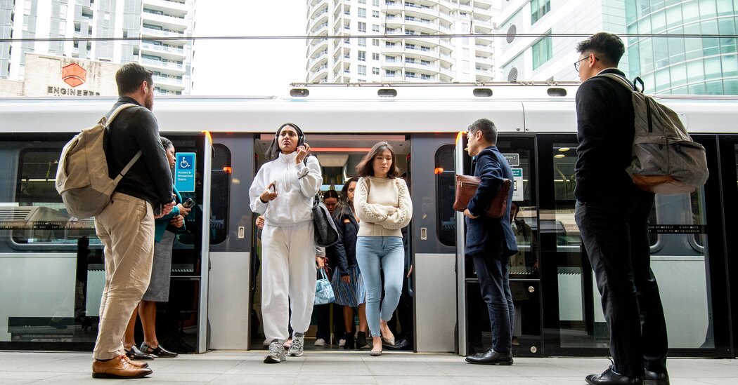 Sydney Metro Expands, Opening to Celebrity-Level Fanfare