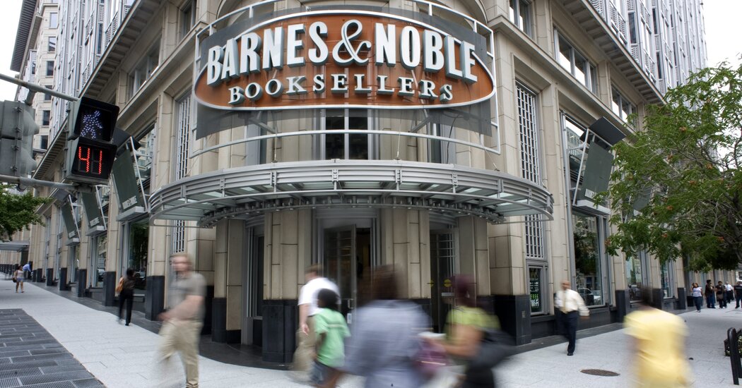 Leonard Riggio, 83, Dies; Founded Barnes & Noble and Upended Publishing